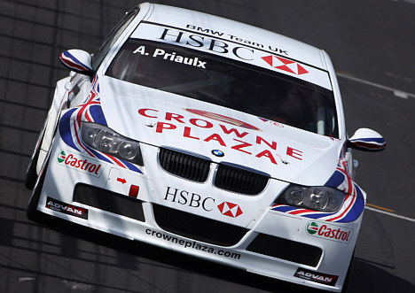 Andy Priaulx er 3-dobbelt verdensmester i standardvognsracing (WTCC). Han deltager i Copenhagen Historic Grand Prix i Royal Pro-Am klassen.
